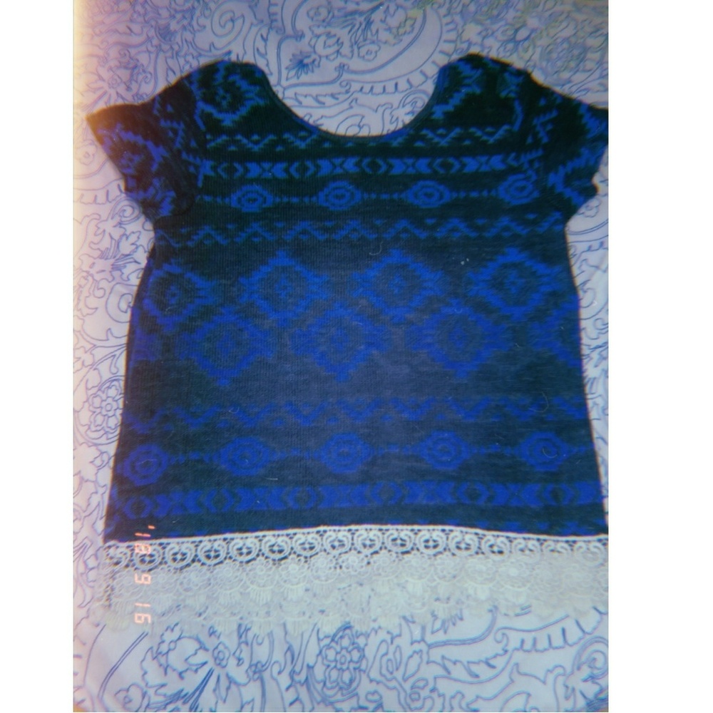 Cute Aztec top